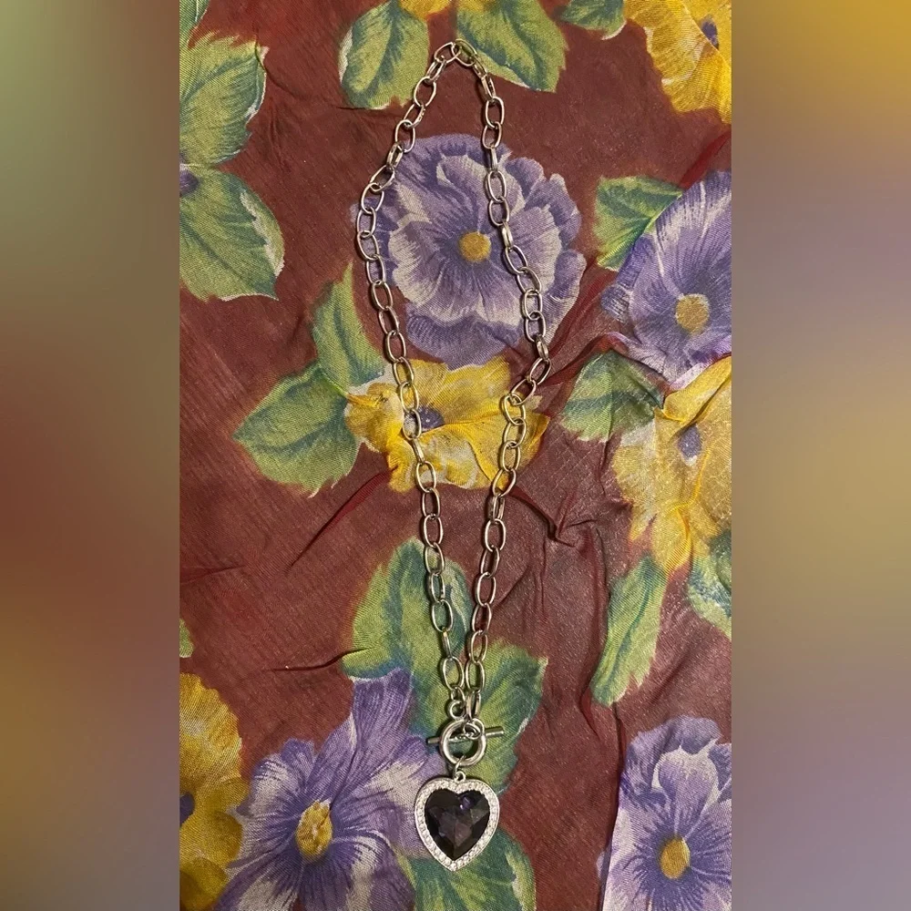 Paparazzi Necklace - EUC ~ Check Your Heart Rate - Purple